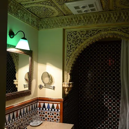 Hotel Granados Palacio Boutique 2*
