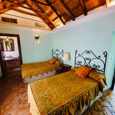 Granados Palacio Boutique Ecija