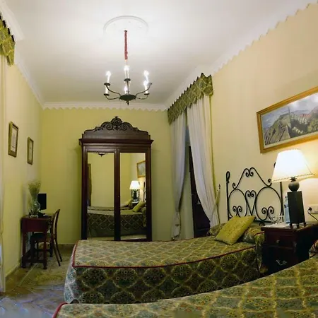 Granados Palacio Boutique 2*